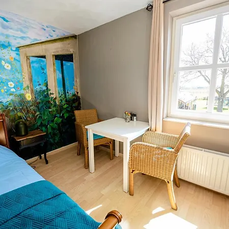 Bed & Breakfast Couette-café 3*