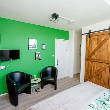 Bed & Breakfast Couette-café 3*