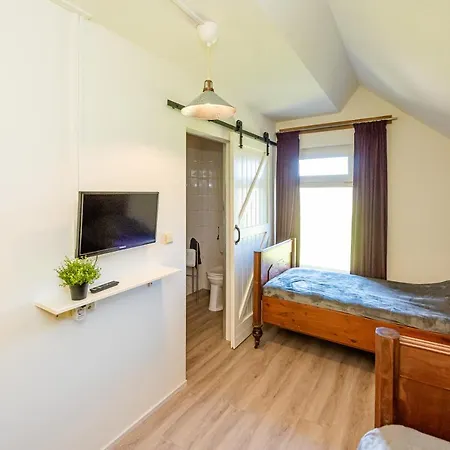 Alojamento de Acomodação e Pequeno-almoço Bed & Breakfast Ohé en Laak