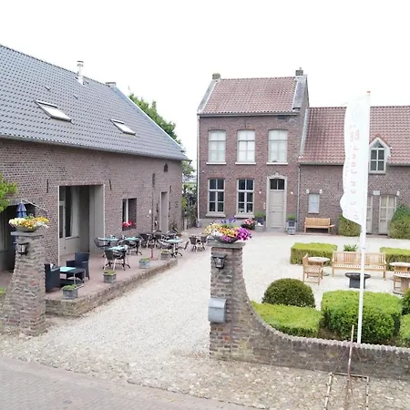 Bed & Breakfast Alojamento de Acomodação e Pequeno-almoço 3*