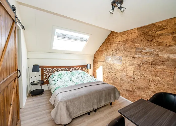 Bed & Breakfast Bed & Breakfast 3*