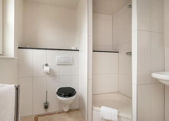 Bed & Breakfast Bed & Breakfast